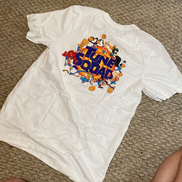 Nike Space Jam Looney Tunes Shirt - Picture 2 of 3